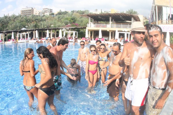 Dry Dry Dry Foam Party Part 2